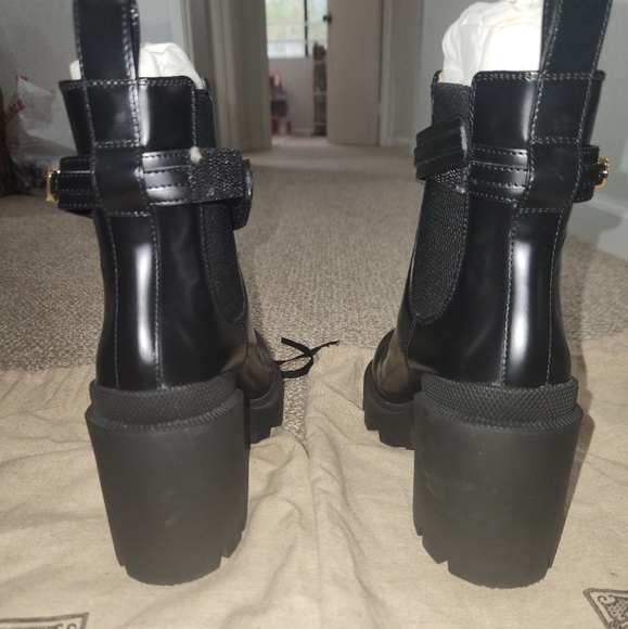 Gucci Trip Logo Strap Chelsea Boot (Women) 35.5 size 5.5 - Picture 2 of 5